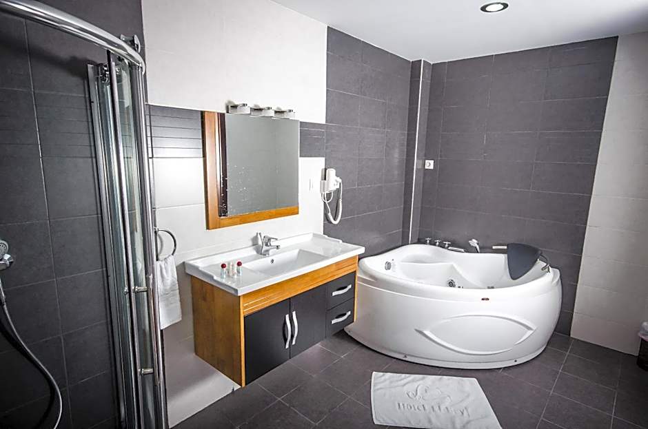 Hotel El Bey Constantine