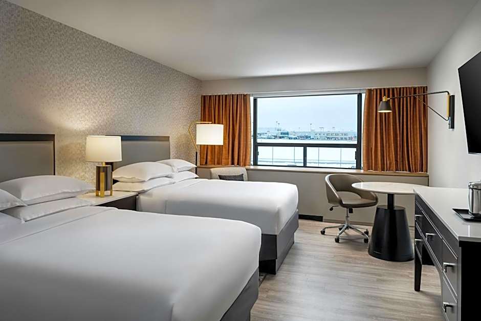 Sheraton Montreal Airport Hotel