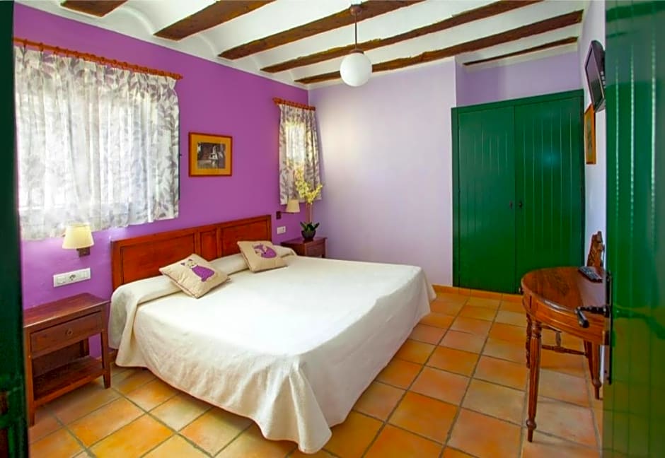 Hotel Rural Castillo de Biar Finca FANECAES