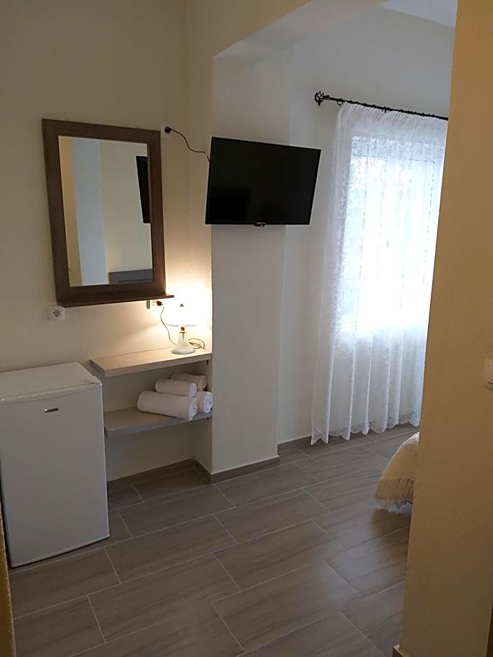 Nostos Apartments
