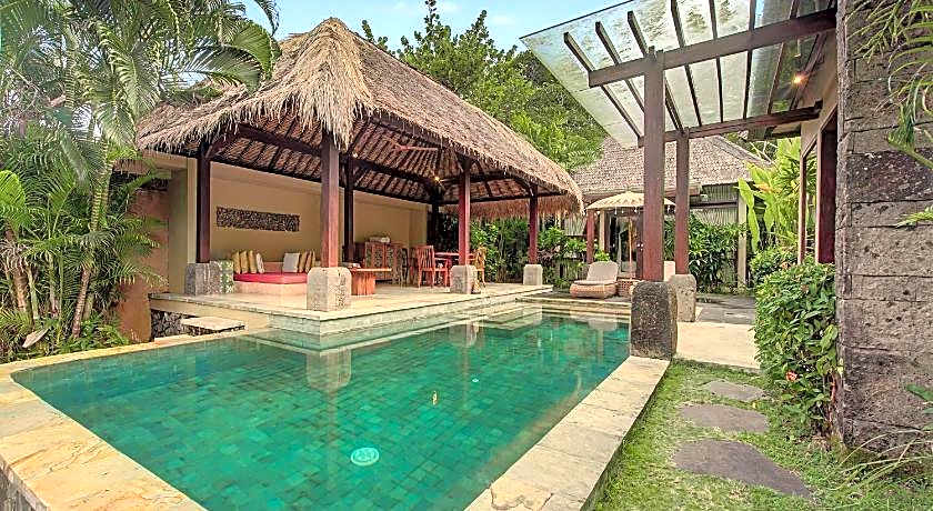 WakaGangga Hotel