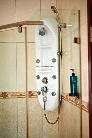 Superior One-Bedroom Suite