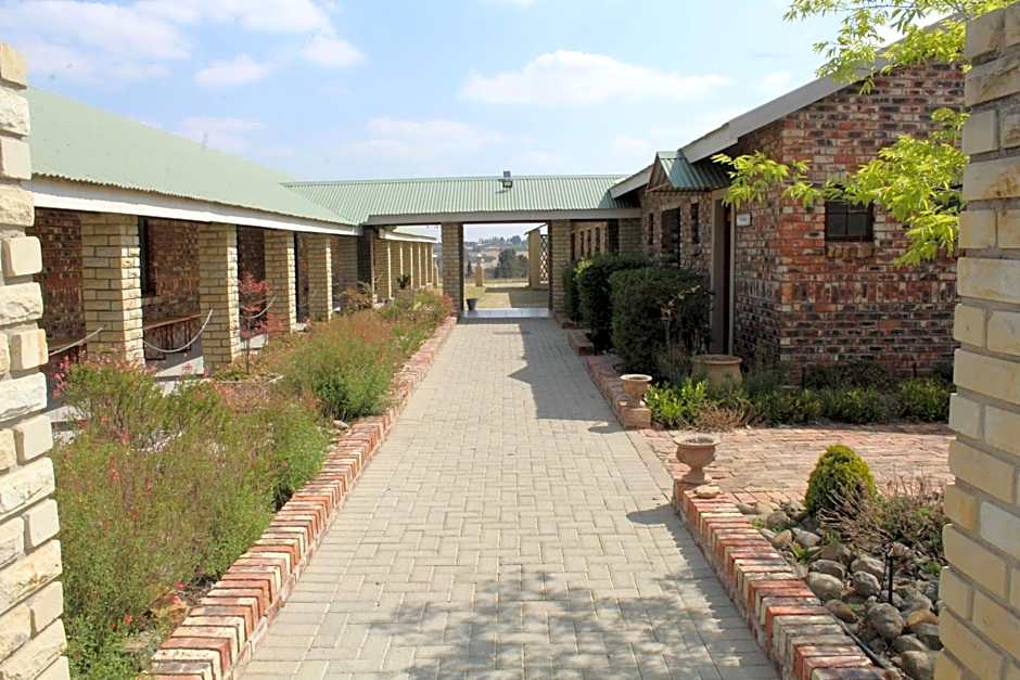 Gaggle Inn Guest Lodge