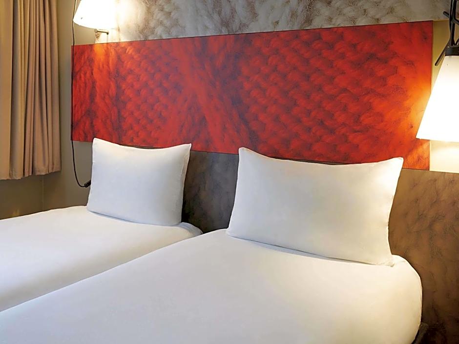 ibis Paris Canal Saint Martin