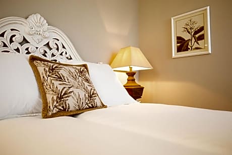 Single Room with Two Beds