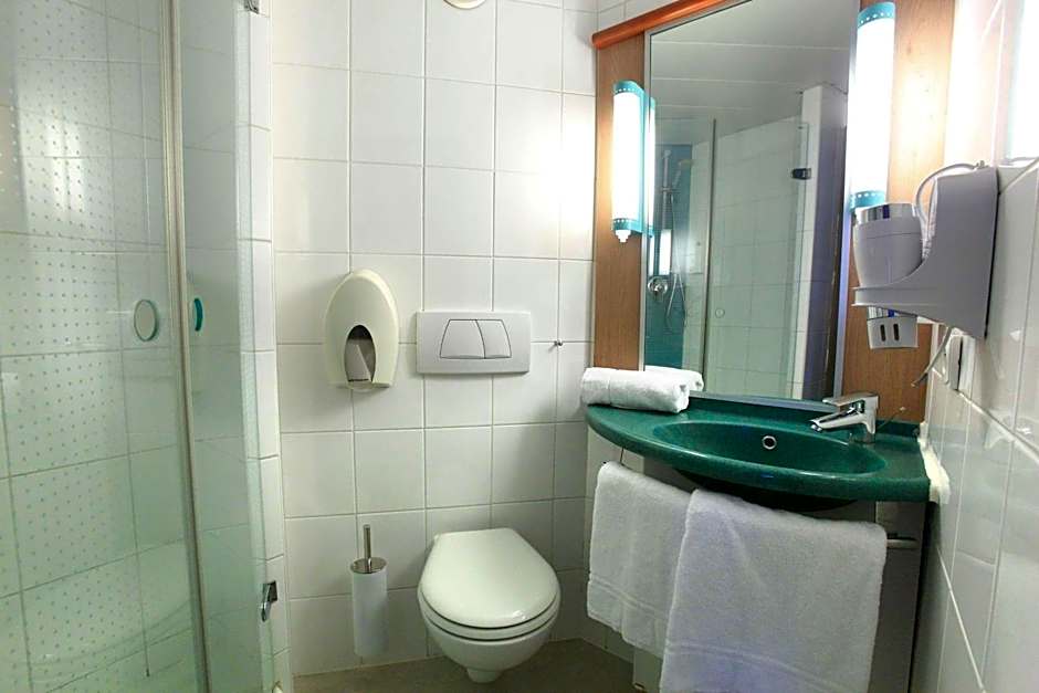 Brit Hotel Calais