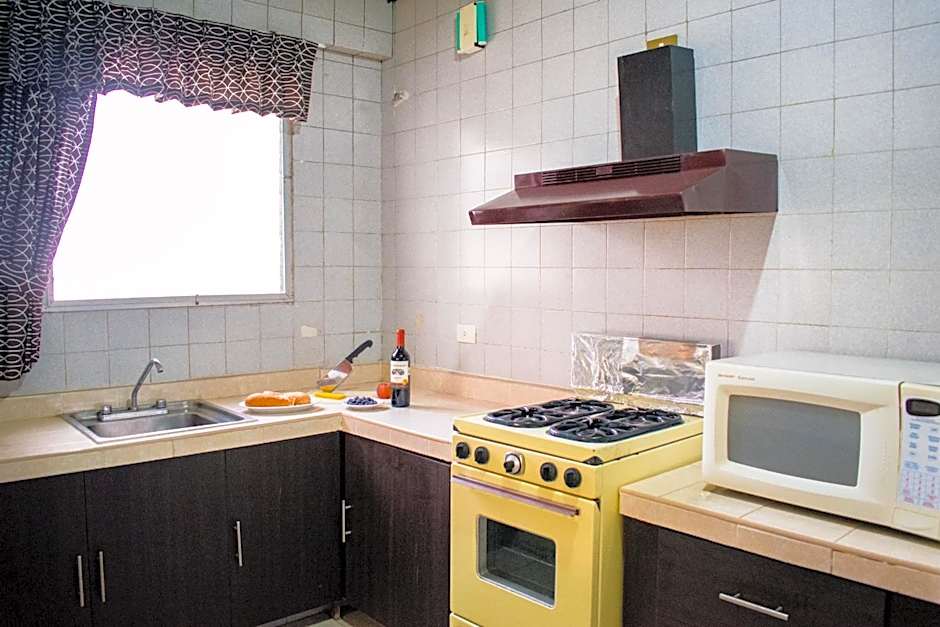 Suites del Sol Hotel & Apartments