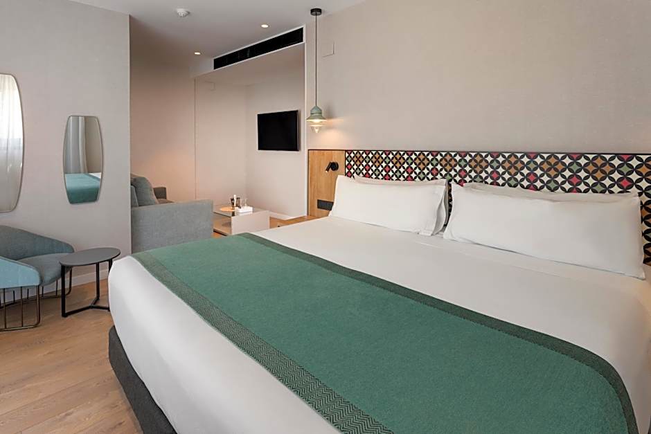 Catalonia Excelsior Hotel