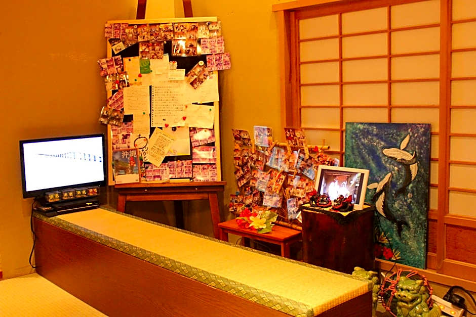 Okinawa Minshuku Kariyushi