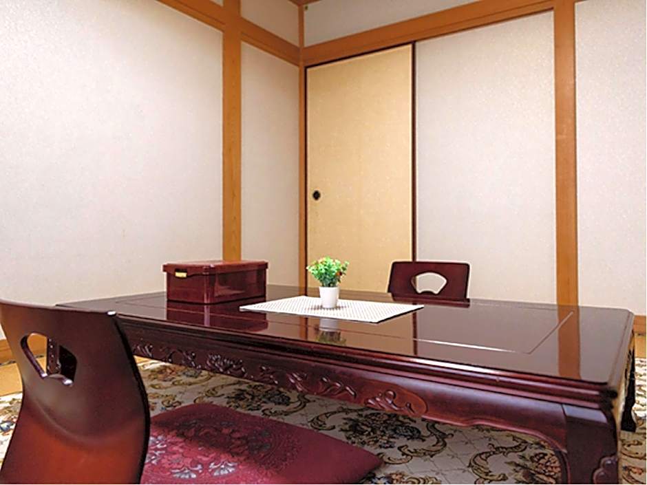 Yufuin Onsen Ryokan Jinnouchi