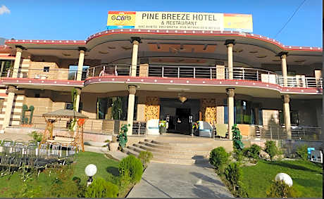 Hotel Pine Breeze and Restaurant