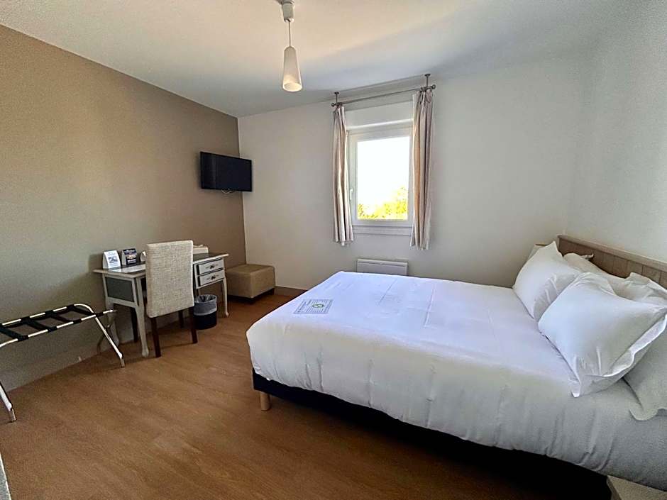 BRIT HOTEL Lannion-Perros Guirec