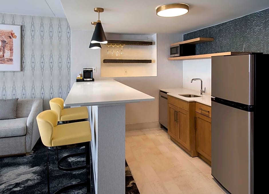 DoubleTree by Hilton Poughkeepsie