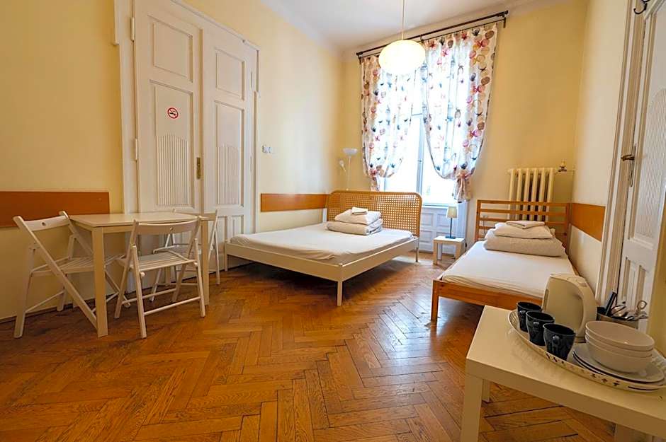 Trzy Kafki Private Rooms