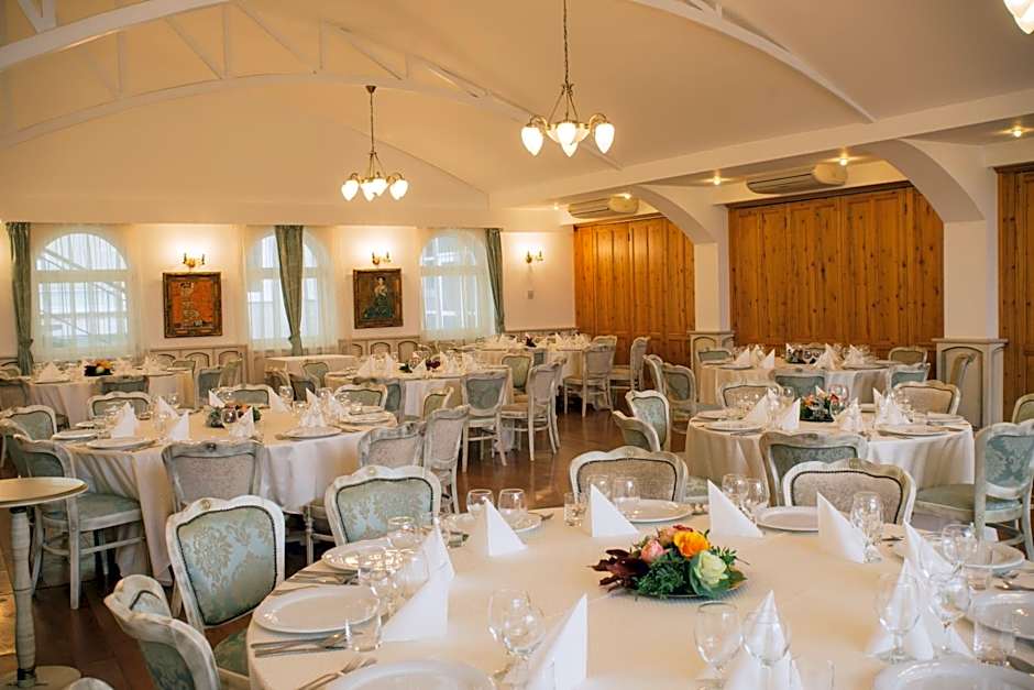 Mercure Medias Binderbubi Hotel And Spa