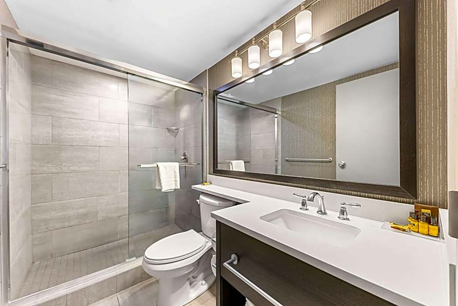 Best Western Plus Banff International Lodge