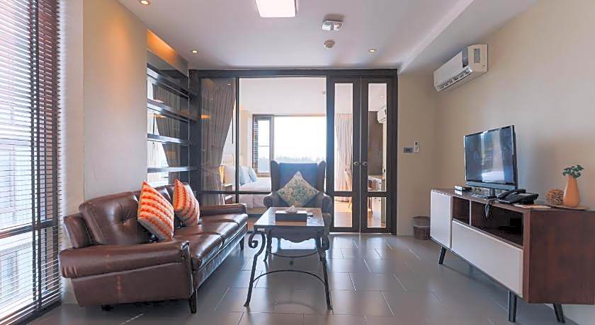 Balcony Courtyard Sriracha Hotel & Serviced Apartments