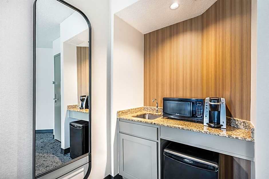 DoubleTree Suites By Hilton Raleigh-Durham