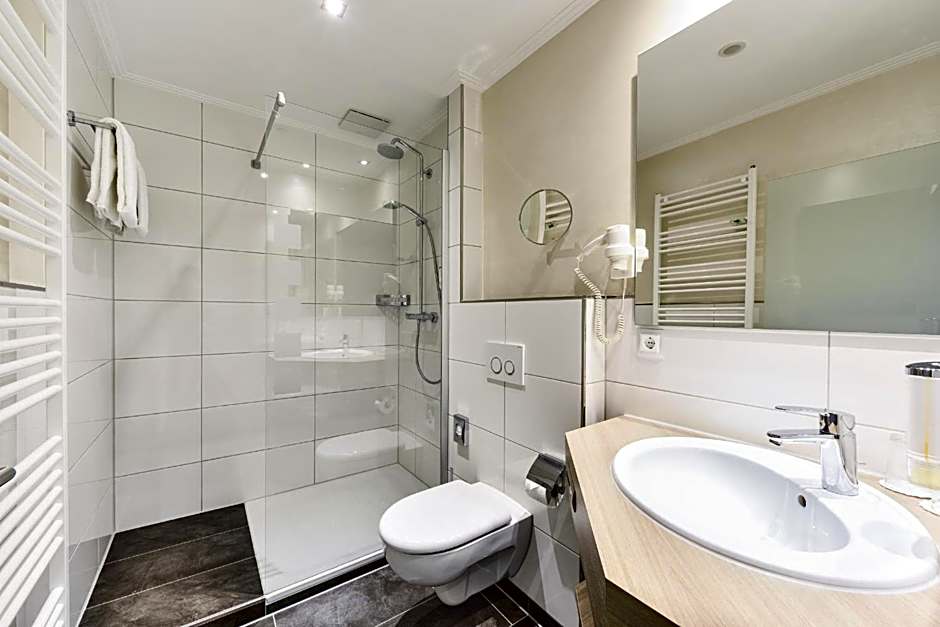 See und Sporthotel Ankum mit Lakeside Apartments