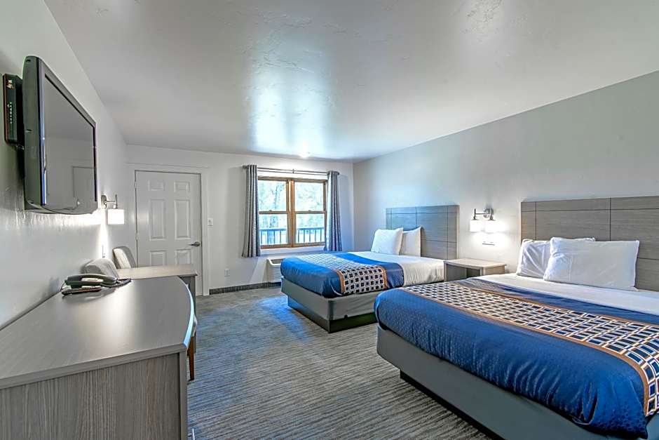 The Gunnison Inn at Dos Rios Golf Course