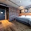 Liebesbier Urban Art & Smart Hotel