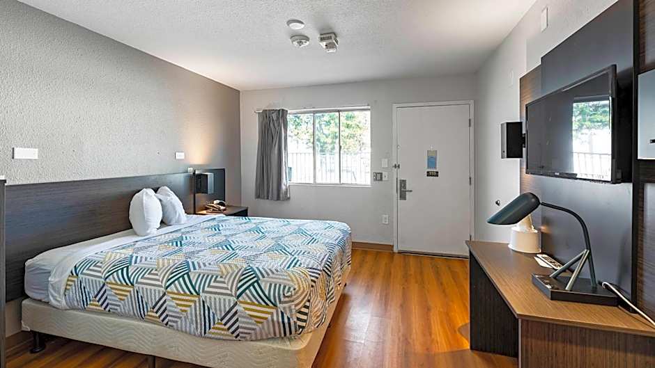 Motel 6-Kalispell, MT