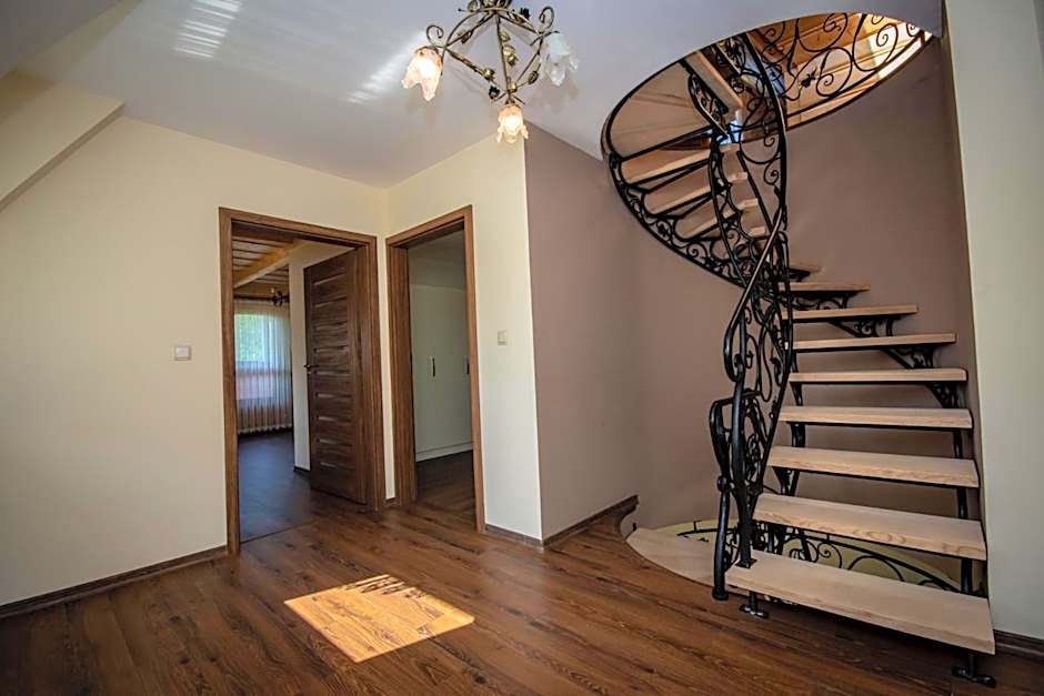 Podhalanski Dworek z Jacuzzi