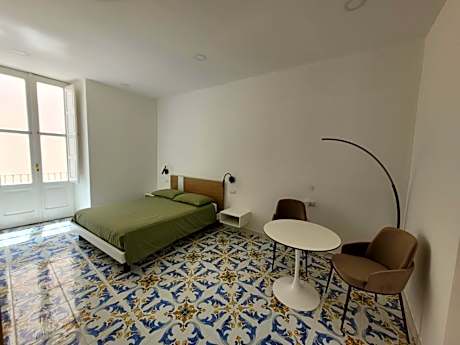 One-Bedroom Premium Apartment - Annex