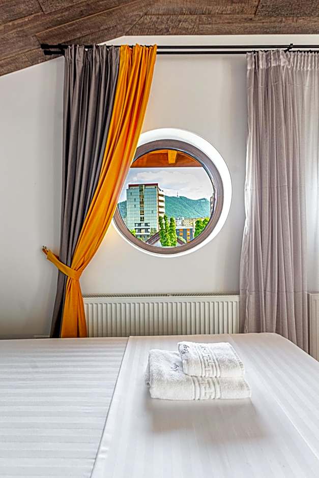 Unique and Cozy ApartHotel in Brasov