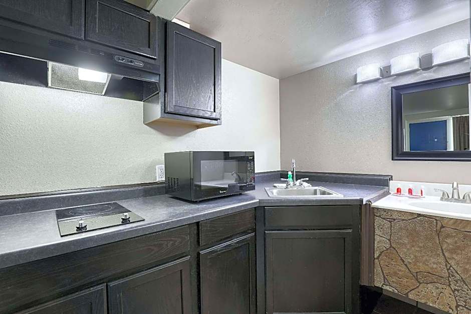 Suburban Studios Neenah-Appleton