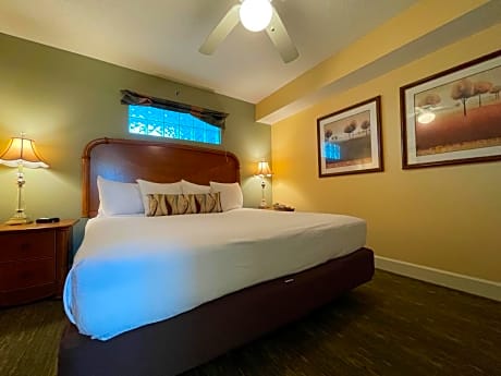 One Bedroom Suite with Ocean View
