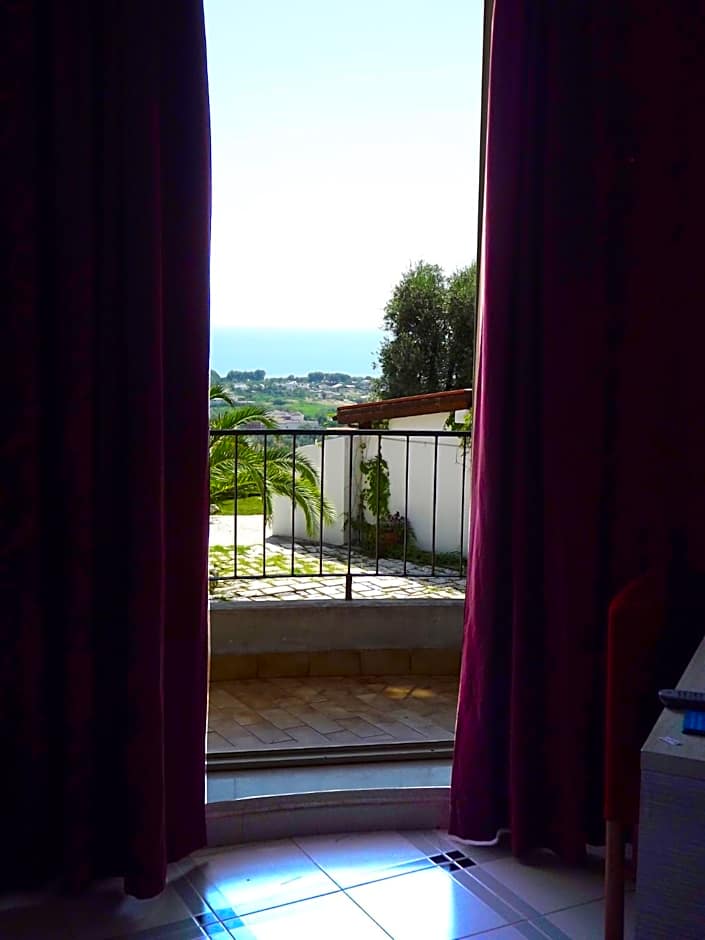 Residenza Collina Dei Pini