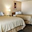 Quality Inn & Suites Shelbyville I-74