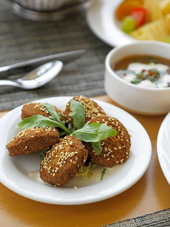 Grand Swiss-Belhotel Waterfront Seef