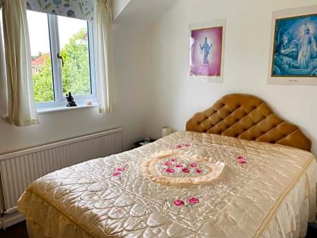 Standard Double Room with Shared Bathroom