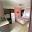 GoldenHill Studios&apartments
