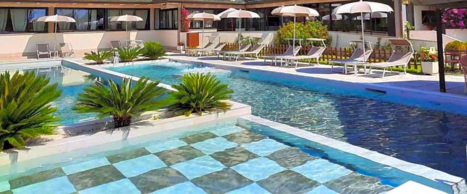 River Park Hotel