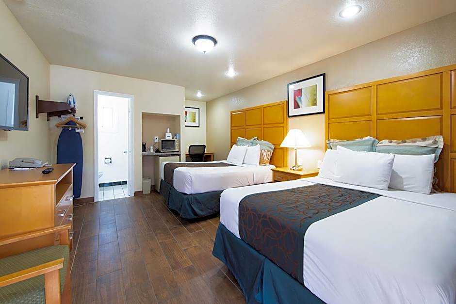 Travelodge by Wyndham Merced Yosemite