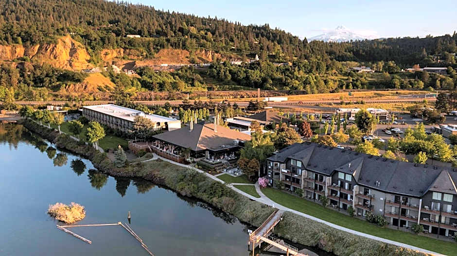 Best Western Plus Hood River Inn