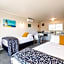 Averill Court Motel