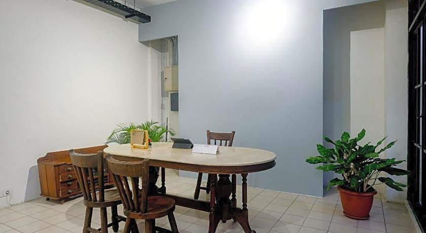 Urbanview Code Riverstay Yogyakarta