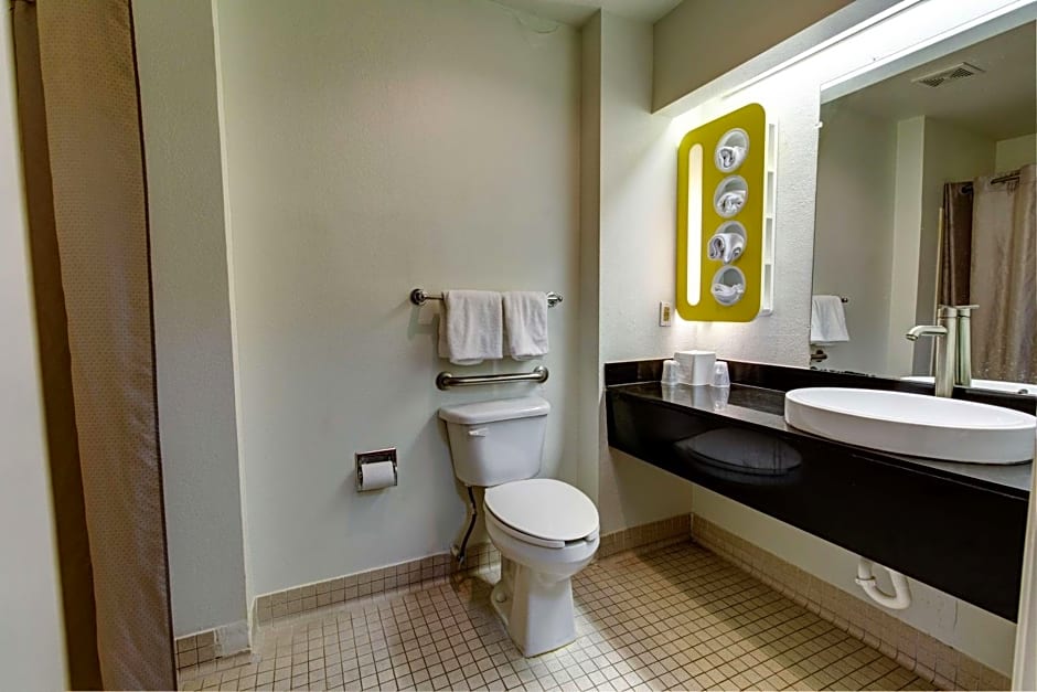 Motel 6 Houston Hobby