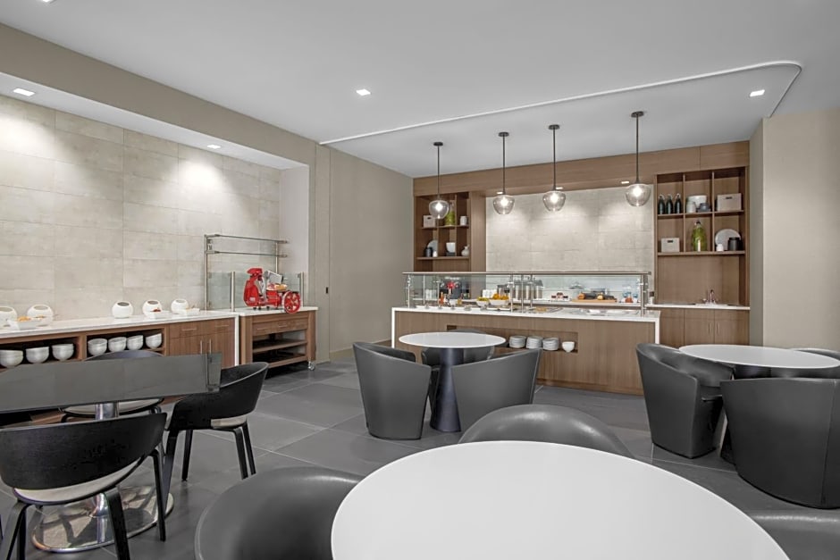 AC Hotel by Marriott Pittsburgh Southpointe