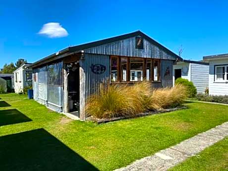 Mountains Edge Cabins