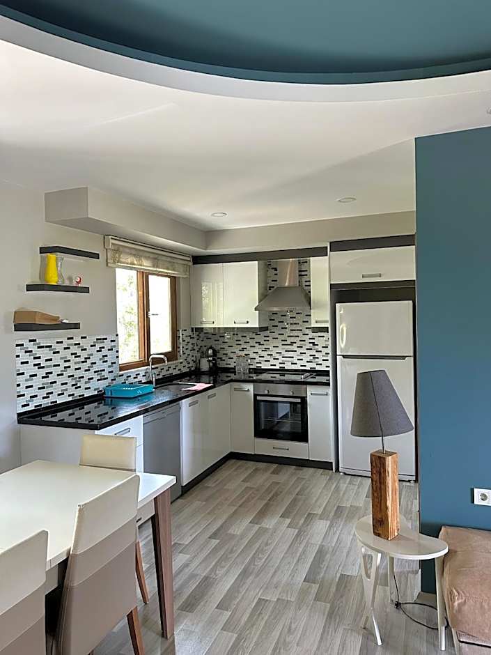 Azur Hotel