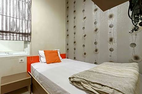 Aimer Guest House Syariah Mitra RedDoorz