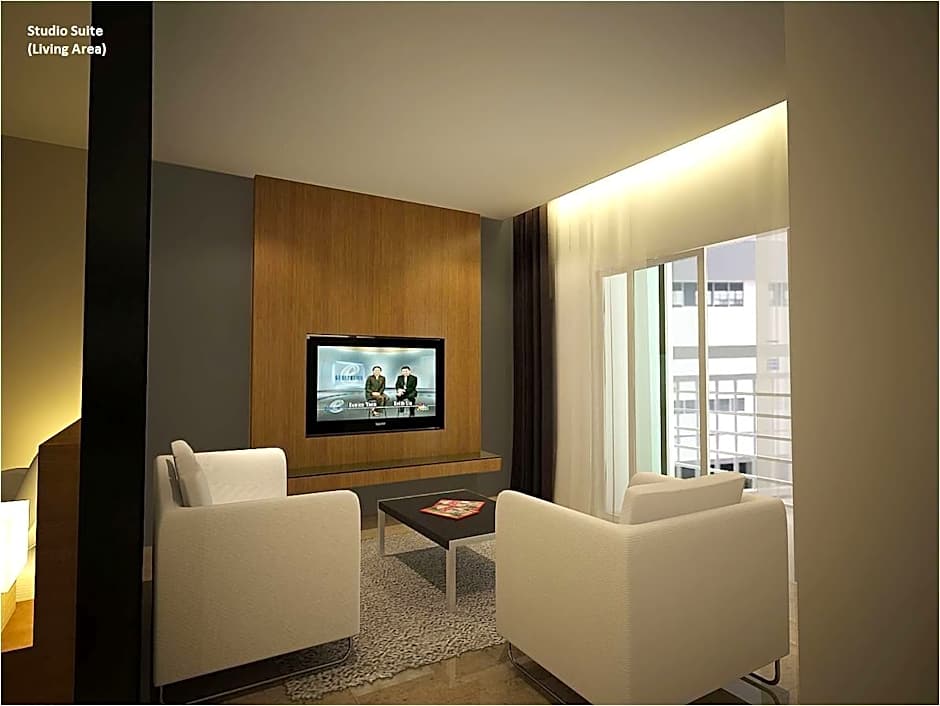 Tenera Hotel & Suites