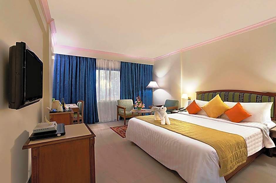 Photo 1 of 5 of Executive 1 Double Bed or 2 Beds