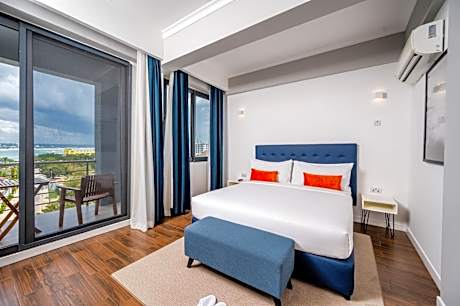Luxury Ocean Suite