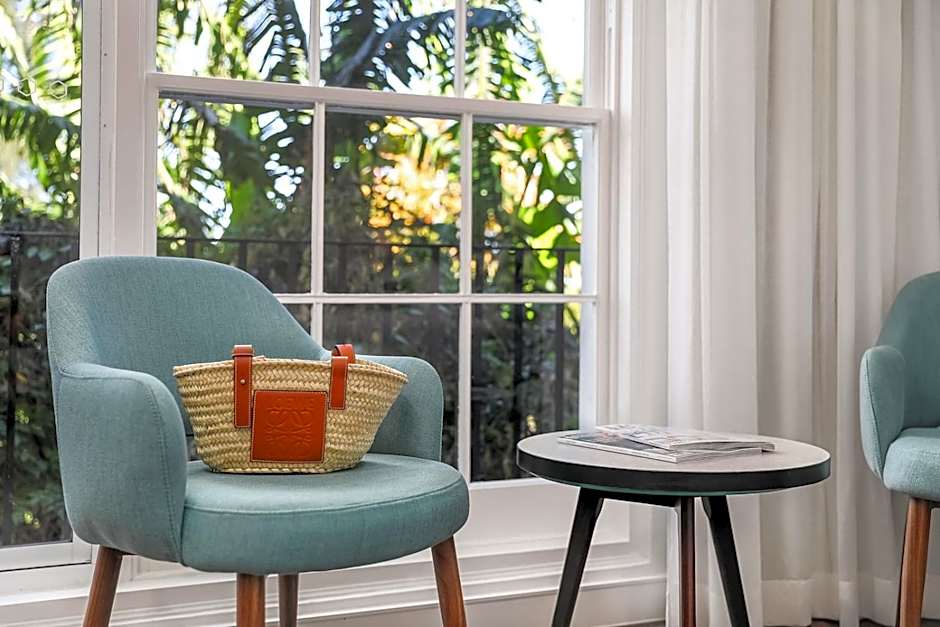 Killara Hotel & Suites